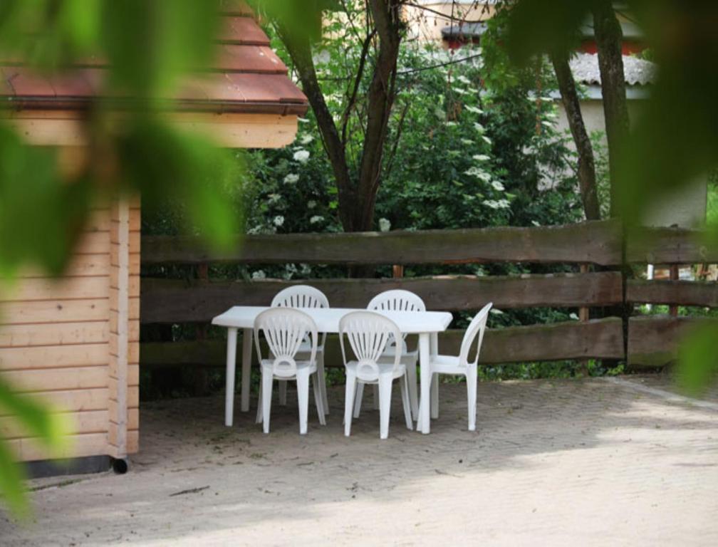 Gite Des Merles Мителвир Стая снимка